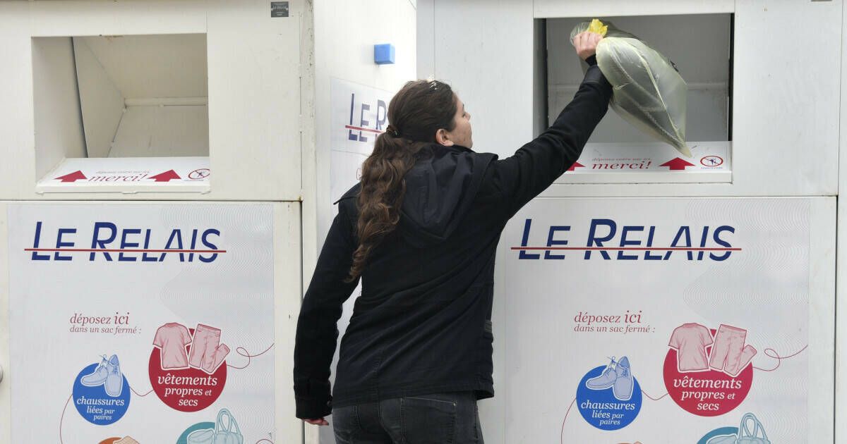 Fermetures des bennes à vêtements